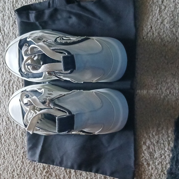 Dolce Gabbana High Top Sneakers - Picture 6 of 10